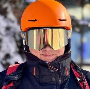 Meet your Posher, Mike